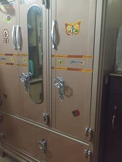 safe almari for sale