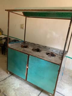 Counter 5 feet with 3 stove
