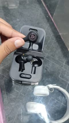 j lab original earbuds