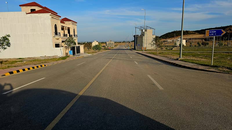 Looking For A Prime Location Residential Plot In Citi Housing Scheme 14