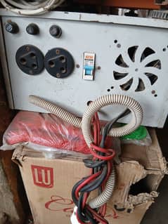 MICRO TECH Ups 220V Ac