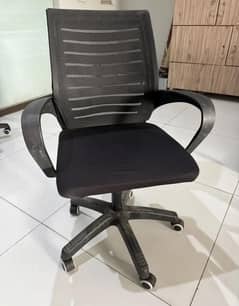 Very Comfortable computer chair like new