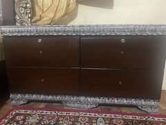 bed dressing urgent sale