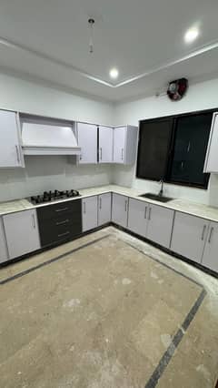GULBERG RESIDENCIA 10M UPPER PORSHIN