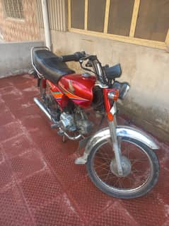 Honda CD70 for Sale