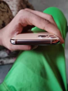Iphone 11 pro factory-unlock