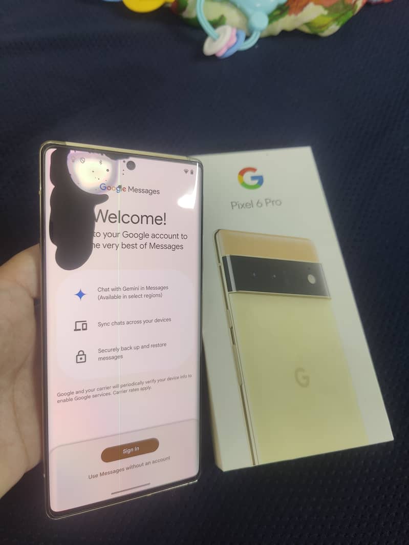 Google Pixel 6 Pro. Pixel 6 pro dotted LCD. display issue 0
