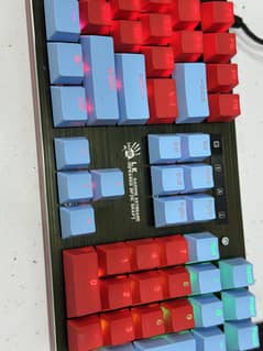Bloody B820N Mechanical keyboard
