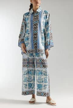 Need model for pakistani dresses