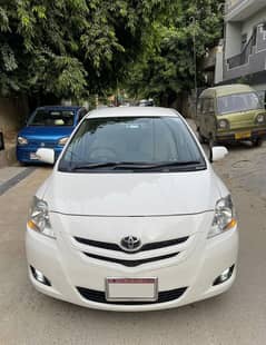 Toyota Belta 1.0 White 2007