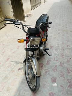 Honda CD 70, model 2021, ist owner, original number plates.
