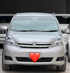 Toyota ISIS 2010