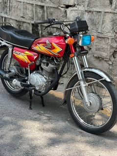 honda 125 model 21 Islamabad no location bhra kahu Islamabad
