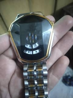 Sveston Iron man watch with super look is available