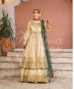 wedding wear/ Gown style /formals