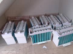 3 years used lithium dry battery but  fully wqorking. . selling 8 batt