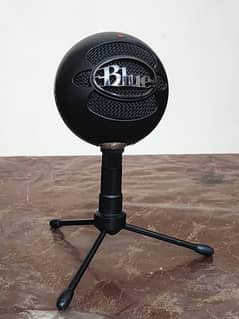 Logitech G Blue Snowball iCE Plug And Play USB Microphone