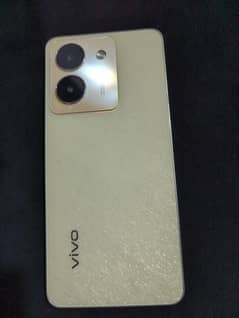 Vivo y36 lookin like new condition