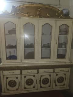 showcase 3 door