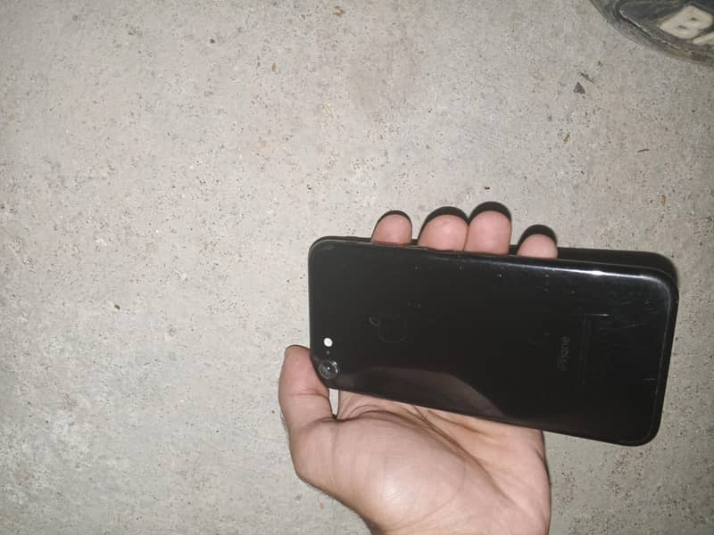 iphone 7 condition 10/9 front camera not working 0