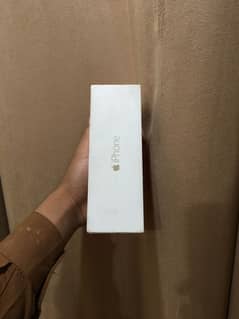 iphone 6splus 64gb protecter side se tuta hua hai sirf screen ok hai 