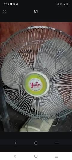 2 younas fan condition 7/10 price 6500