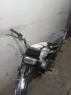 125 10 by 10 ha horon or numplate ka bagir ka soda ho ga
