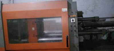 auto injection molding machine