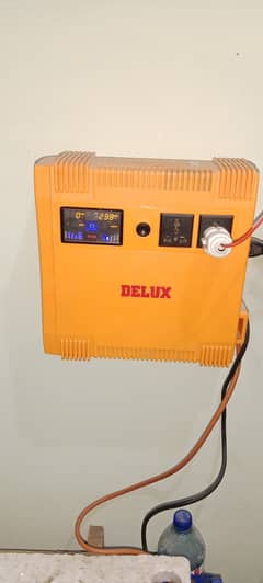 My home use Deluxe 700 wats ups good condition