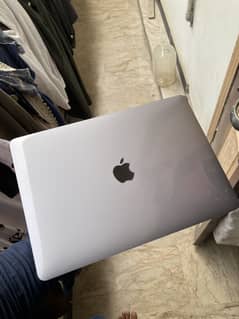 Macbook