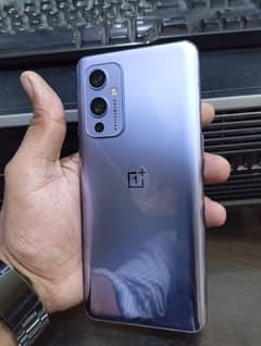 OnePlus 9 5G