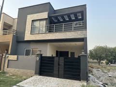 5 Marla House For Sale In Eden Valley Very Near To Park And Main Road