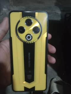 Tecno Spark 30 bumblebee edition 8+5 Ram and 128 Rom