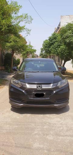 Honda vezel XL package