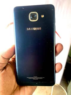 Samsung J7 max
