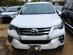 Fortuner 2019/20 V petrol