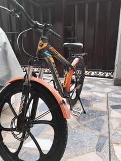 cycle in Good condition with Disc Brakes