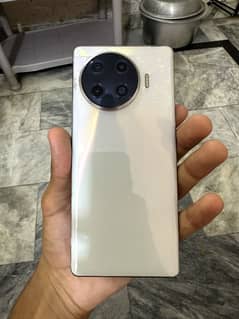 Tecno