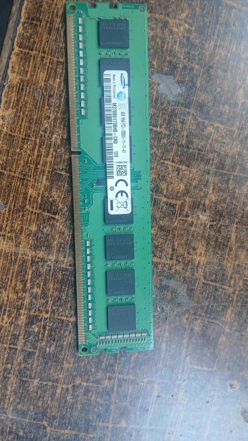 DDR3 RAM 4+4=8GB AVAILABLE 0