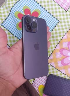 iPhone 14 Pro Max – 256GB  (Factory Unlocked)