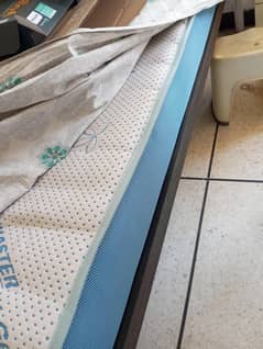 Iron Single Bed with Cooljel foam