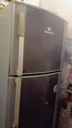 Dawlence refrigerator   Good working condition