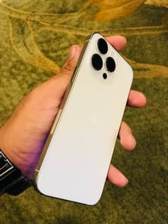 iPhone 14 Pro Max jv