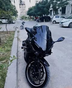 YAMAHA R1M 2000km used brand new condition All Ok Bike