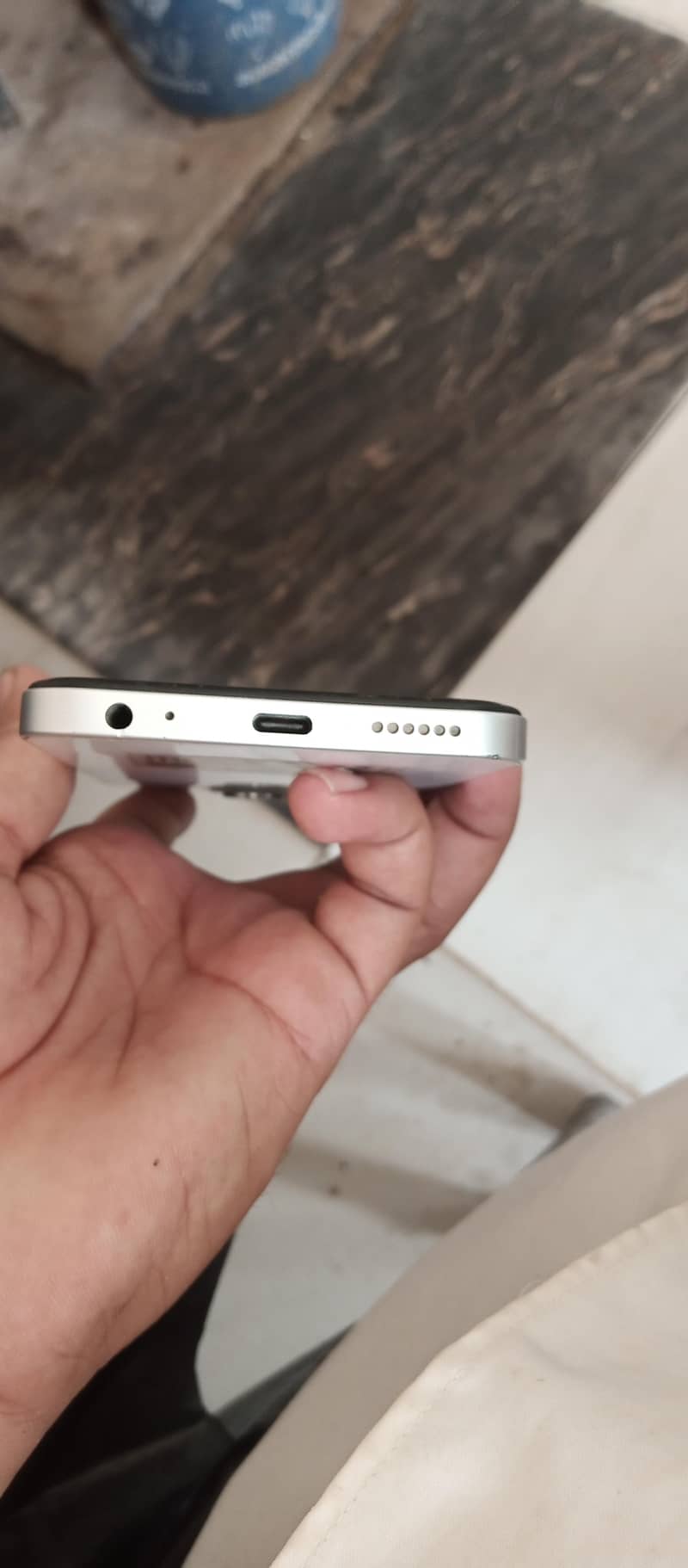 Techno spark go 1  4/64 complete box 8 months warranty 10/10 condition 3
