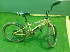 Cycle (Bicycle) for 6 to 12 years kid (handle needs to be replaced)