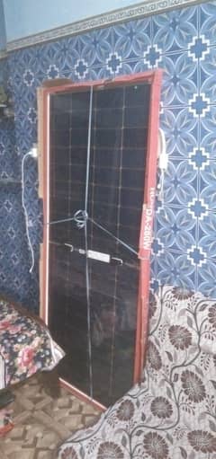 Honda solar panel 280 waat  Good condition
