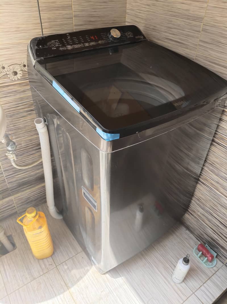 Haier Top loading washing machine HWM 15 1678 0
