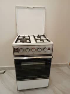 Indesit 4 Burner Cooking range (Italy Imported)