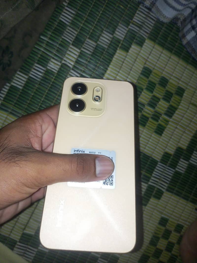 Infinix smart 9 4gb 128gb just open box available only 2 days use 0
